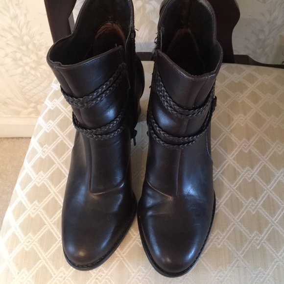 Boots - Picture 2 of 3